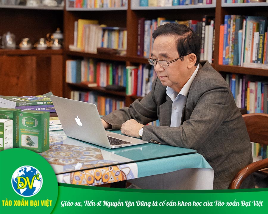 Giáo sư, Tiến sĩ Nguyễn Lân Dũng là cố vấn khoa học của Tảo xoắn Đại Việt