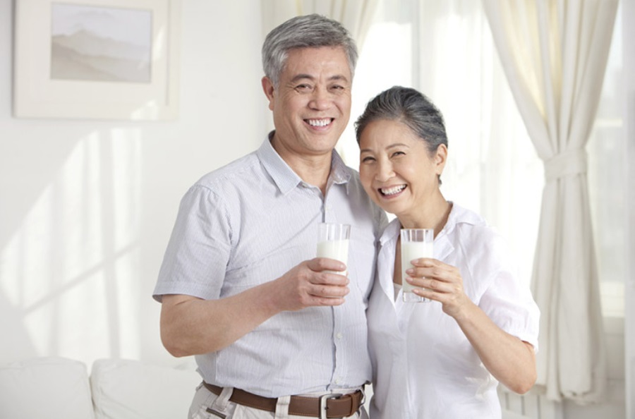Sữa tảo dinh dưỡng tăng cường sức khỏe người cao tuổi